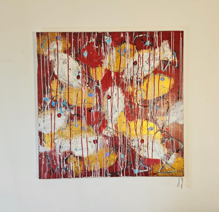 Poisson d'or strié de rouge peinture acrylique sur toile 100x100cm – Image 2