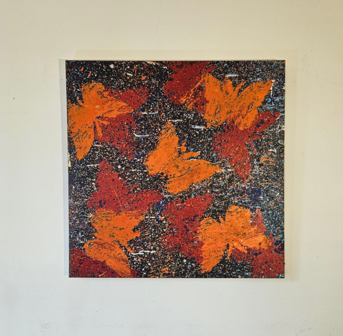 Papillons orange et rouges sur fond noir peinture acrylique sur toile 80x80cm – Image 2