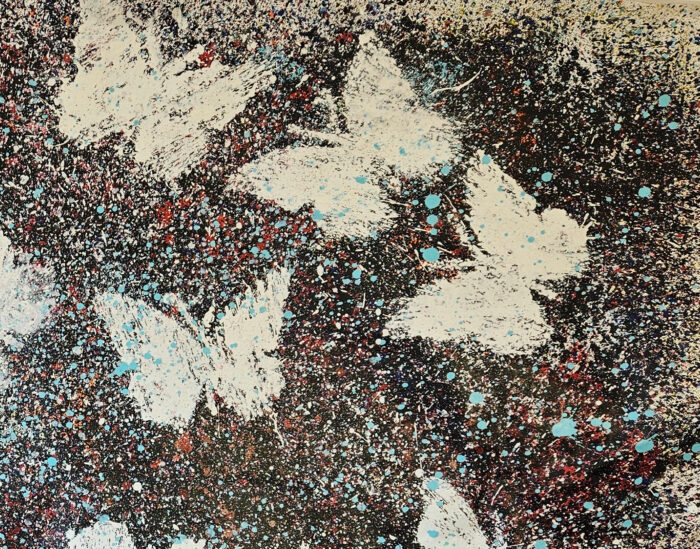 Représentation de papillons blancs sur fond bleu peinture acrylique sur toile 212x164cm – Image 4