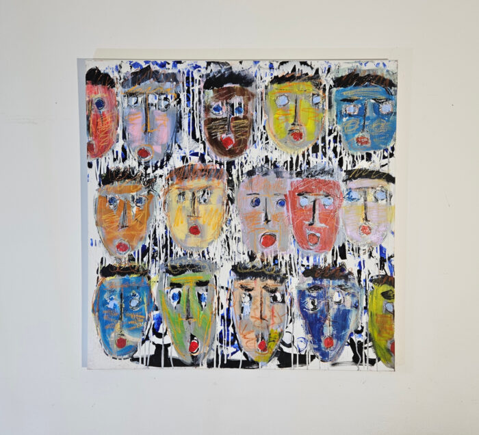 Multitête de couleur sur fond strié peinture acrylique sur toile 100x100cm – Image 2