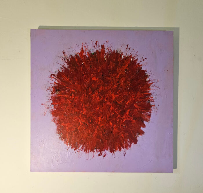 Big Bang rouge sur fond violet 2 peinture acrylique sur toile 100x100cm – Image 2